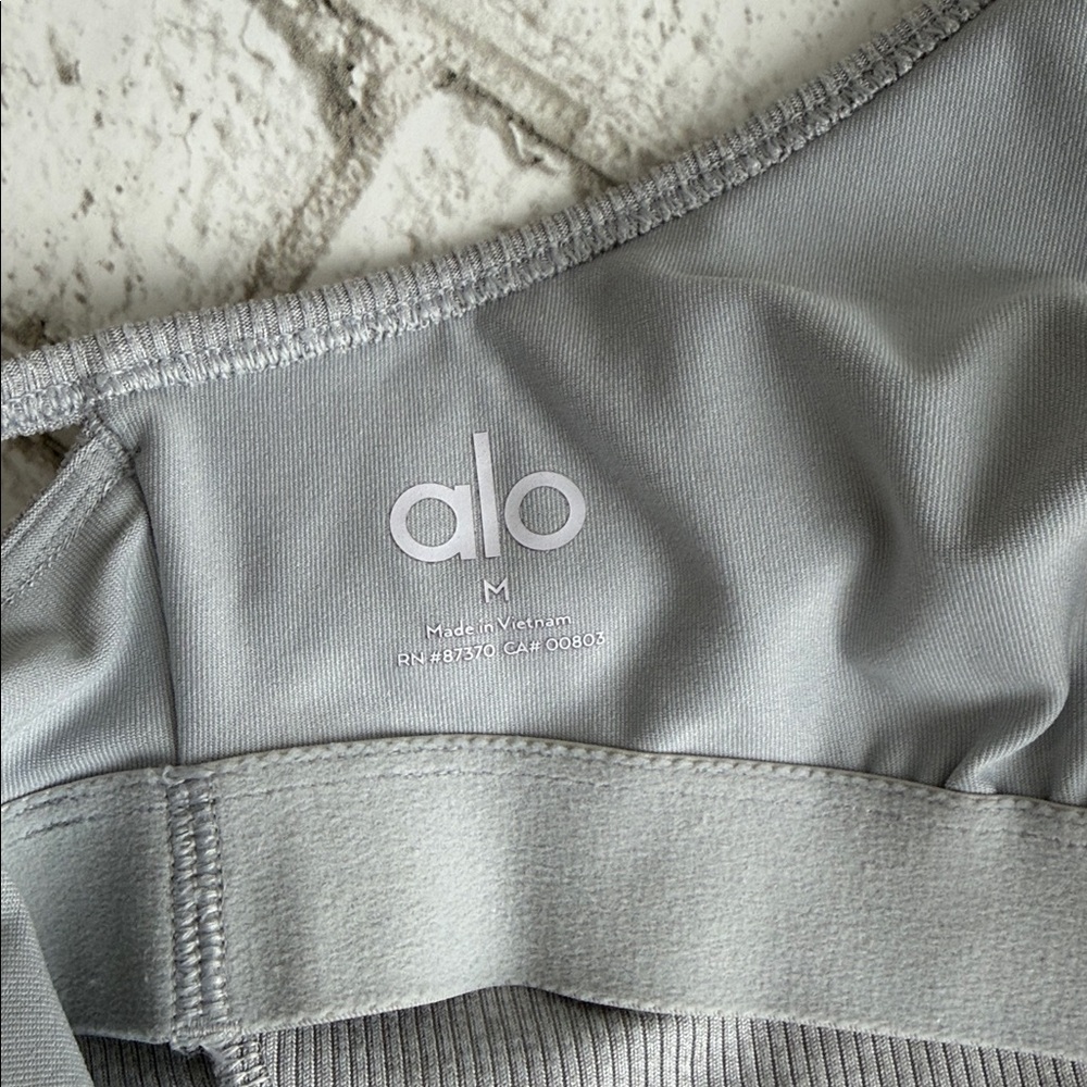 Alo Ribbed Crop Tank - Picture 7 of 7